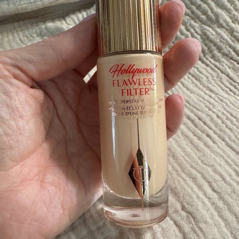 Charlotte Tilbury Hollywood Flawless Filter